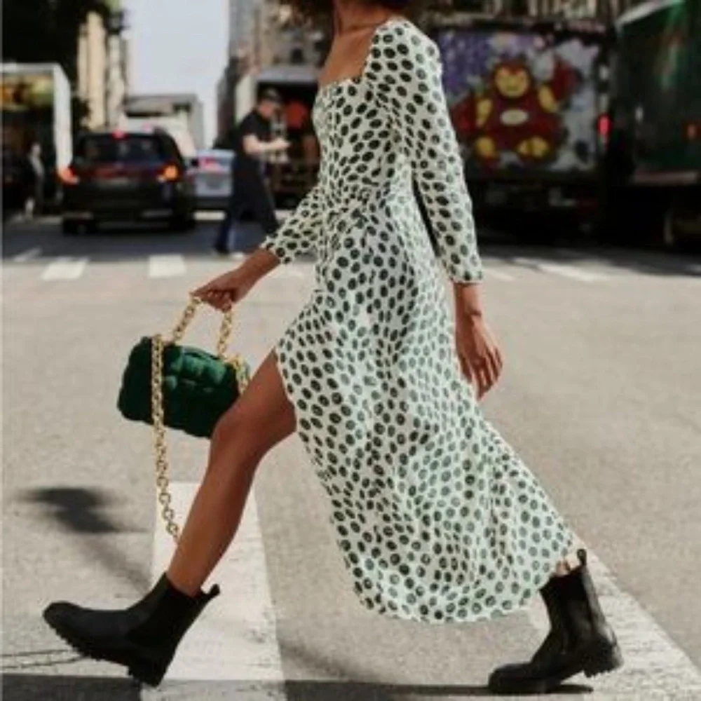 Reformation Hilda Dress - Picture 14 of 14